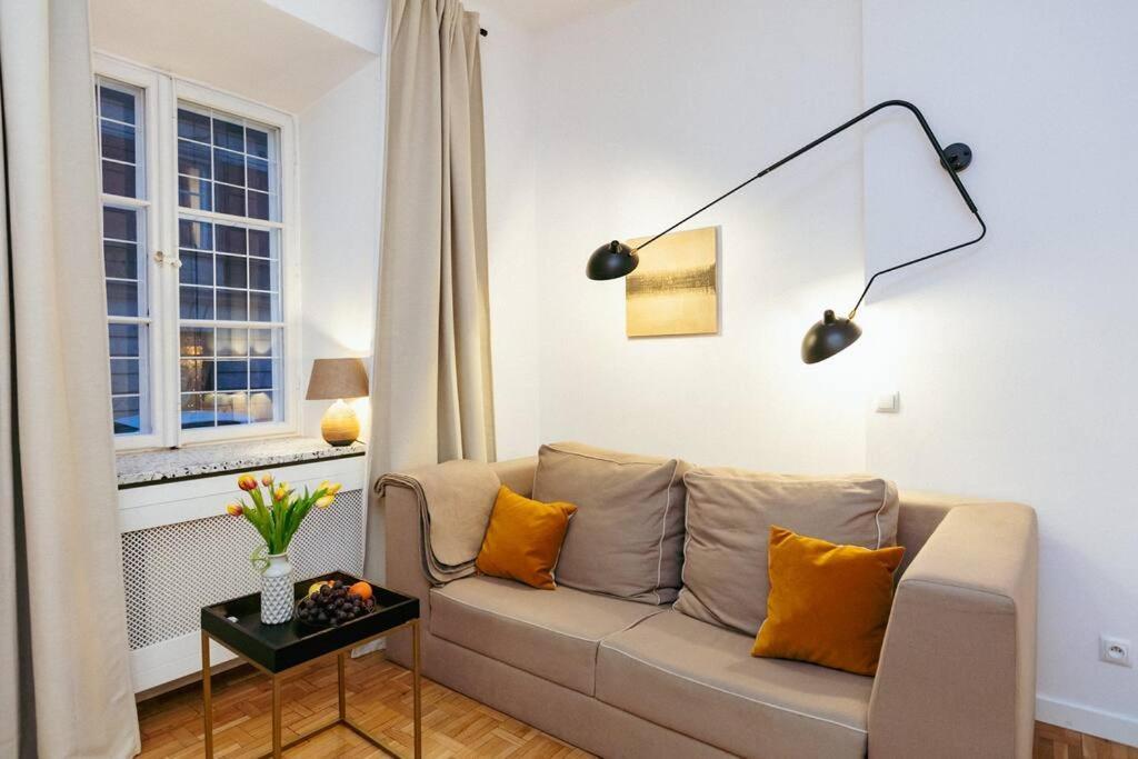 Charming Apartment Next To The Old Town! วอร์ซอ ภายนอก รูปภาพ